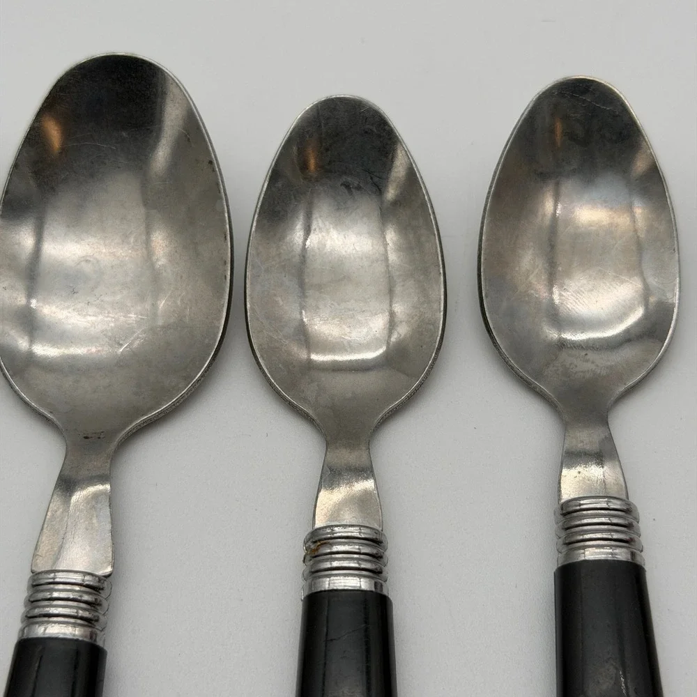 Gibson Stainless China 219 Flatware Set 6pc Black Plastic Handle Silver Rings